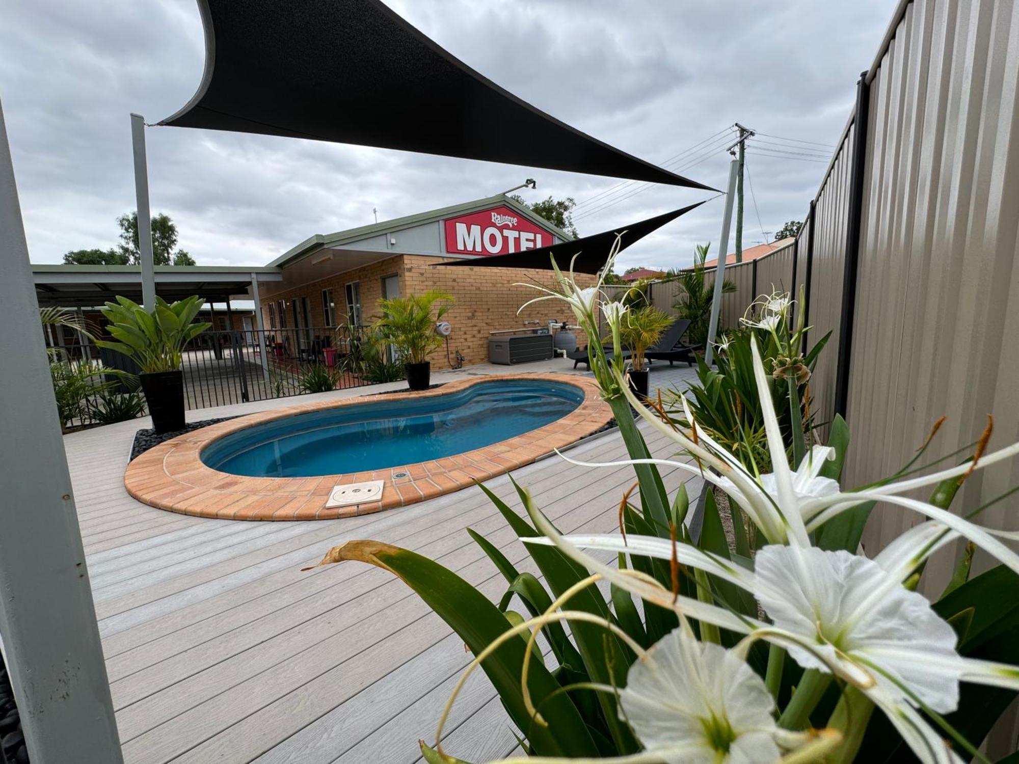 Raintree Motel Biloela Εξωτερικό φωτογραφία